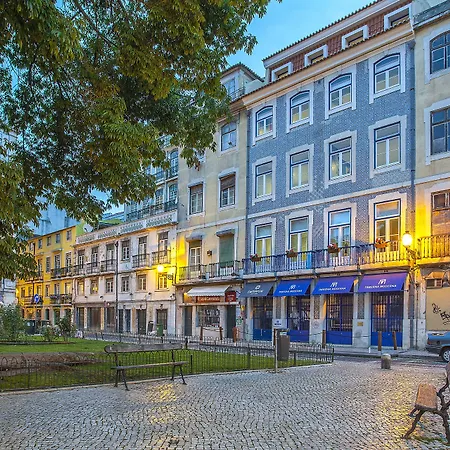 Emporium Pensión 4*