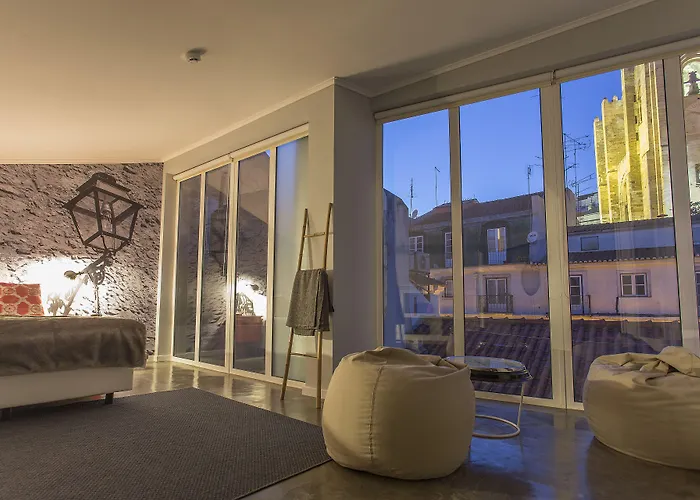 Emporium Gasthuis 4*